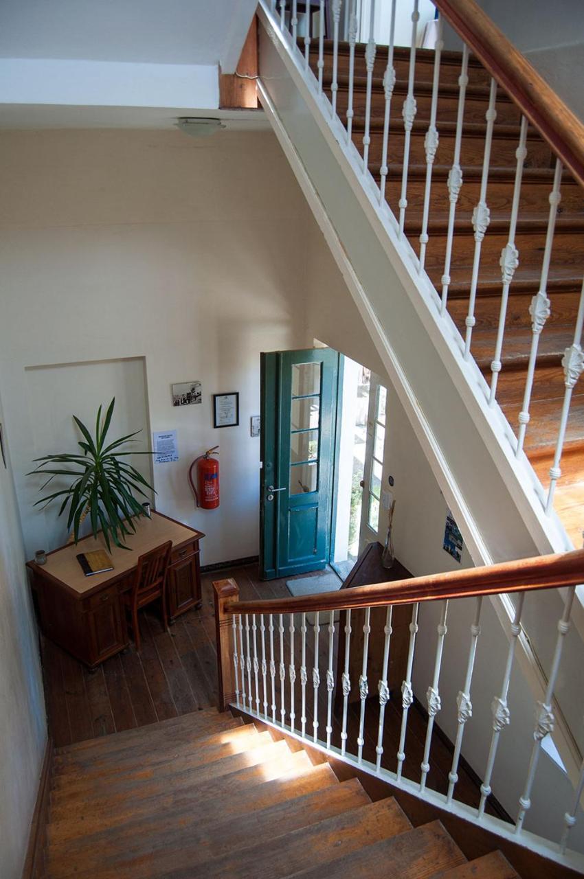 Historical Guesthouse - Self Catering Apartments Luderitz Exterior photo